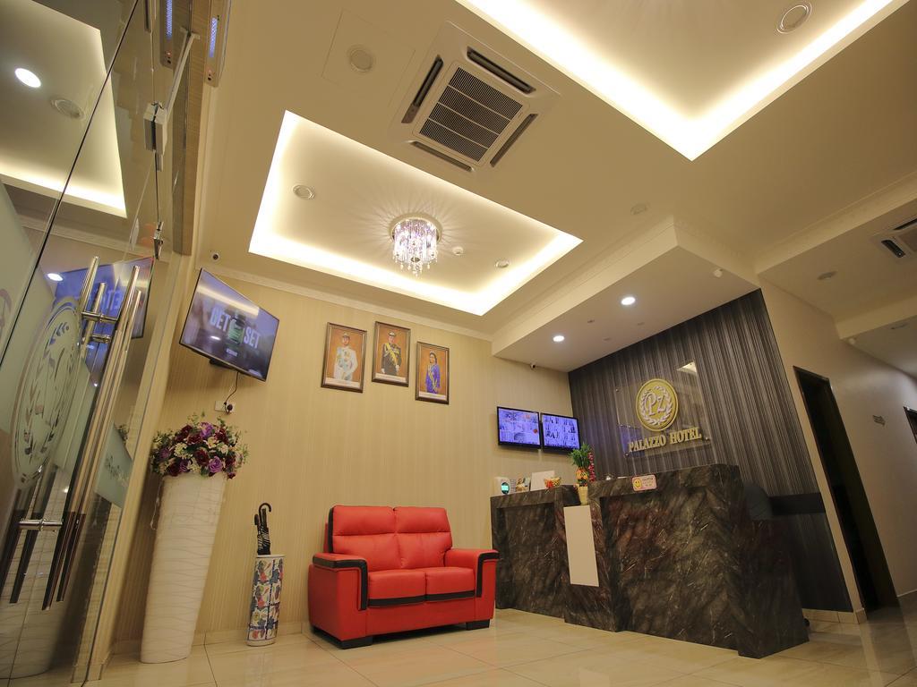 Palazzo Hotel Kulai Exteriér fotografie
