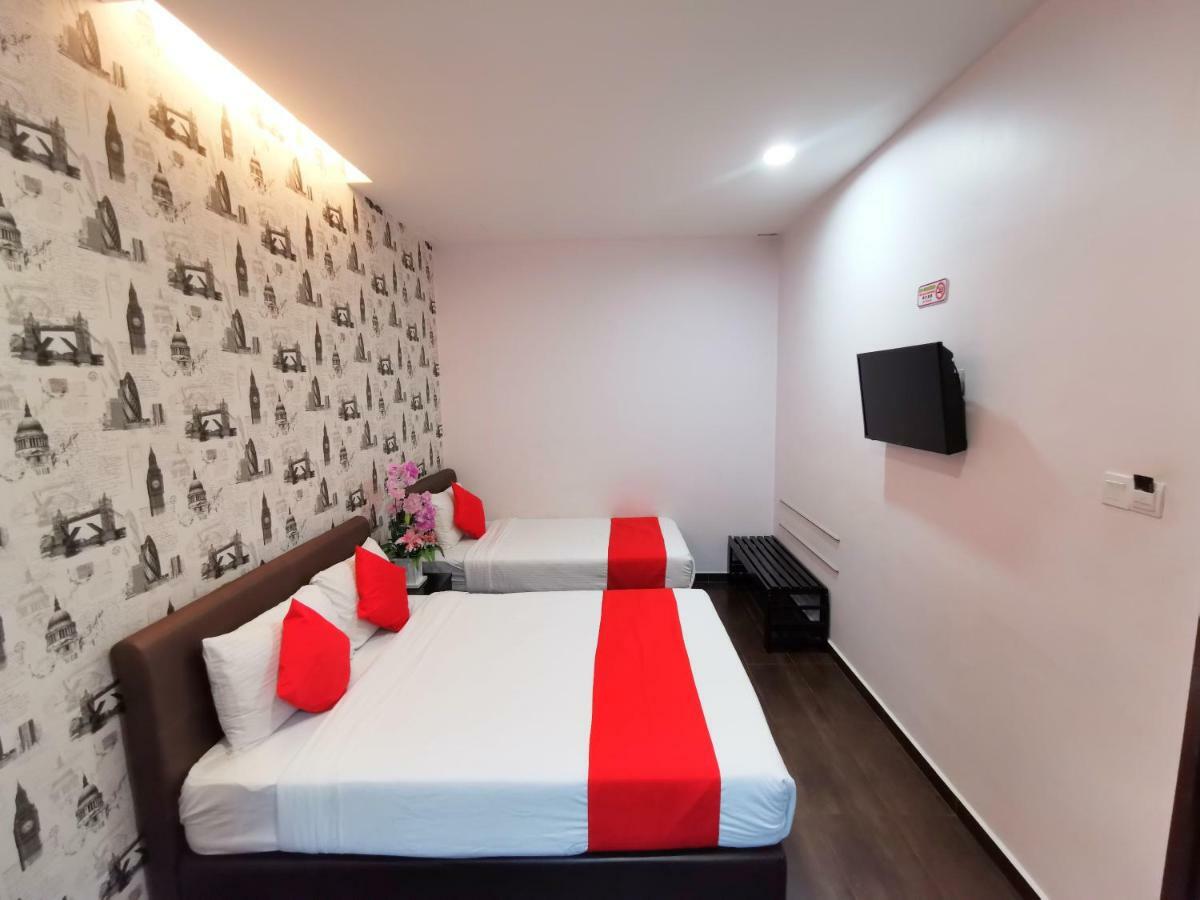 Palazzo Hotel Kulai Exteriér fotografie